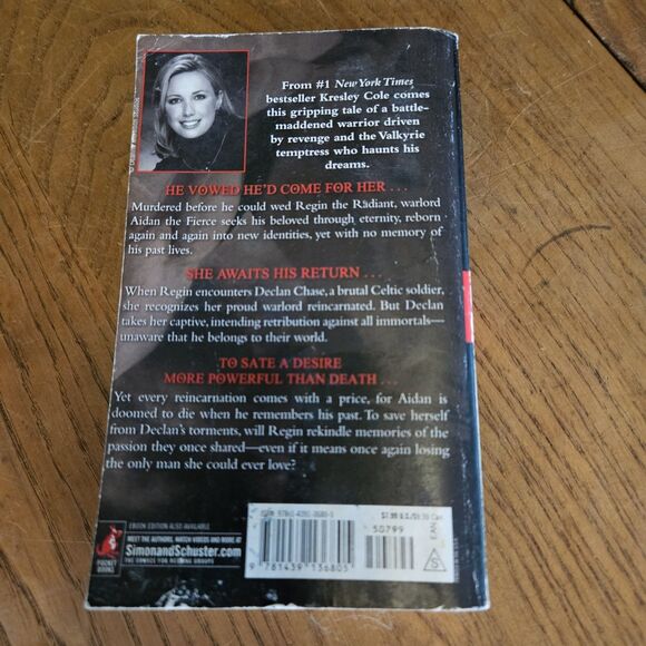 Dreams of a Dark Warrior Immortals #9 Kresley Cole 2011 PB 1st Ed 1st Print - Picture 3 of 4